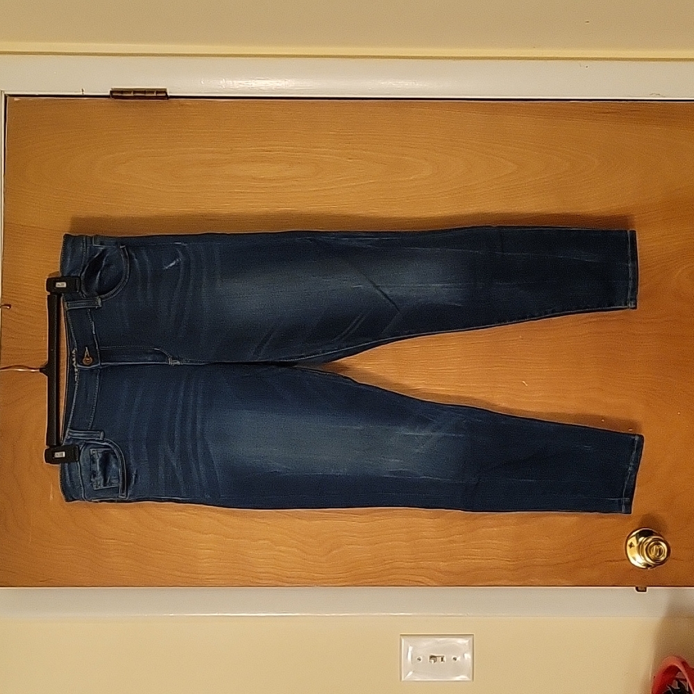 Arizona distressed denim size 13, soft stretch